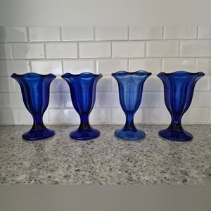Set Of 4 Anchor Hocking Cobalt Blue Footed Tulip Sundae Parfait Dessert Glasses